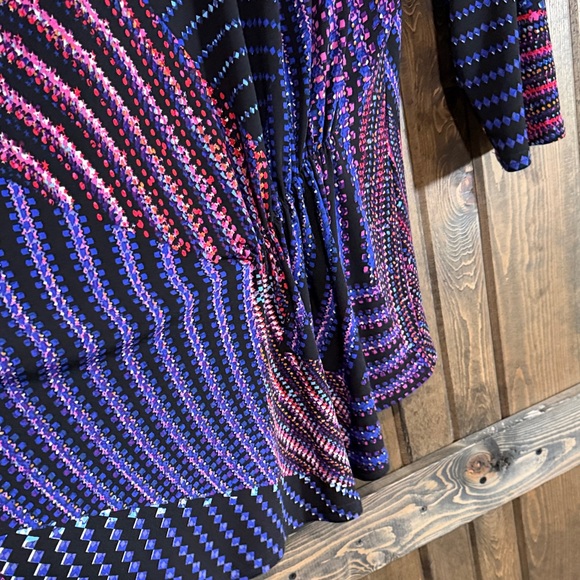 Joseph Ribkoff Women's Top in Black, Pink, and Blue - Picture 4 of 4